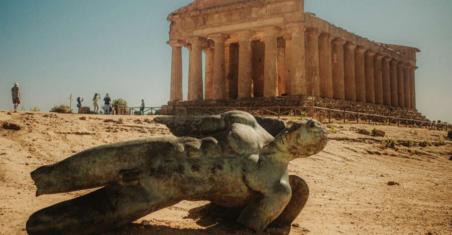 Palermo: Valley of the Temples and Scala dei Turchi Day Trip - The Temple of Concordia and Hera Lacinia