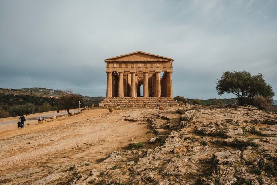 Palermo: Valley of the Temples and Scala dei Turchi Day Trip - The Palermo meeting point behind the Politeama Theatre