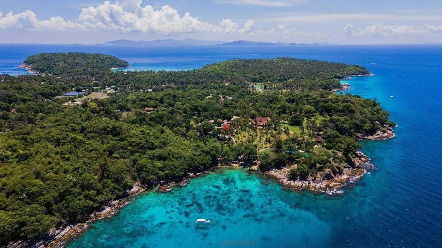 Phuket: Coral & Racha Islands Day Trip By Speedboat - Coral Island is made for lunch and downtime