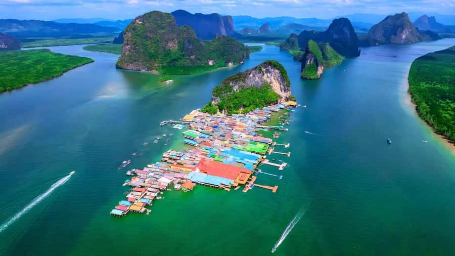 Phuket: James Bond Island Day Trip by Speed Boat with Lunch - Arrival at AA Marina and the Morning Start