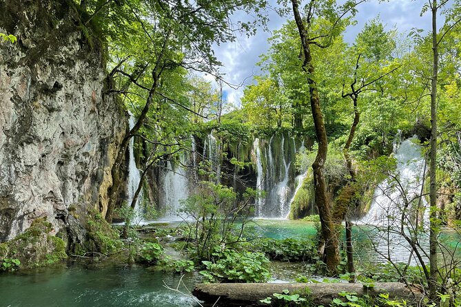 Plitvice Lakes with Ticket & Rastoke Guided Tour from Zagreb - Starting in Zagreb and reaching Rastoke