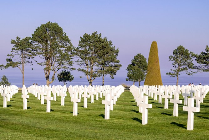 Pointe du Hoc,Omaha Beach, American Cemetery - Day trip from Paris to Normandy - Pointe du Hoc: Craters, Cliffs, and Concrete
