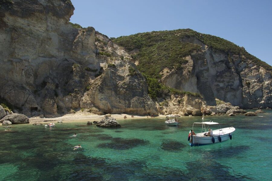 Ponza Island: Day Trip from Anzio with 5 Hour Boat Excursion - Why Ponza makes a memorable day trip from Anzio