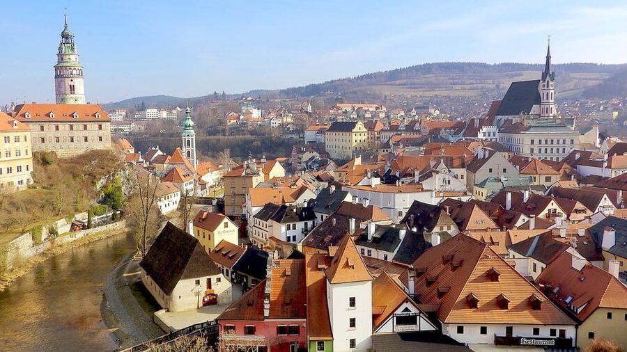 Prague: Cesky Krumlov Private Day Tour - Arriving in Cesky Krumlov and finding your bearings