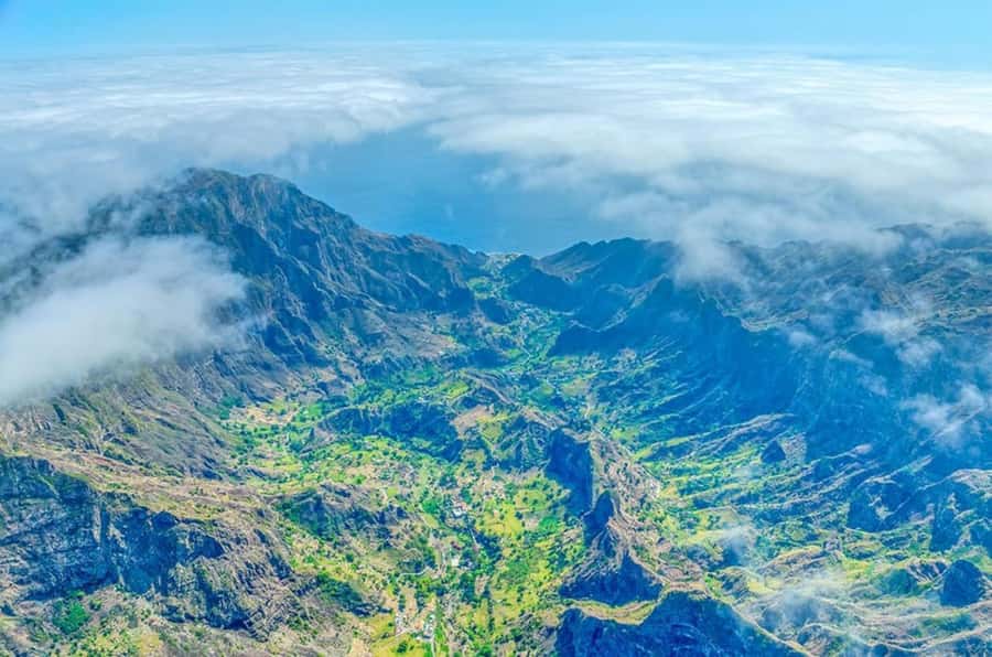 Praia: Day trip by minibus for cruise passengers - Serra Malagueta and the 800-meter view
