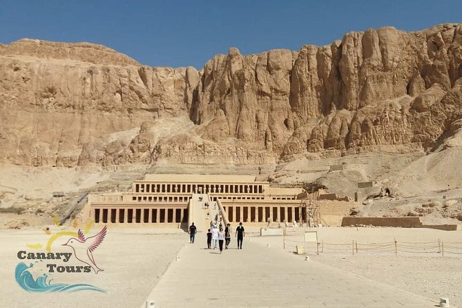 Priavte Day Trip to Luxor & Valley of the Kings from Hurghada - Guides and the human side of the day