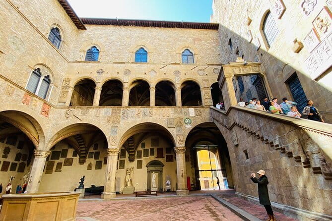 Private day trip to Siena, San Gimignano, Chianti and Pisa, from Florence - Comfort matters when the day lasts 10 hours