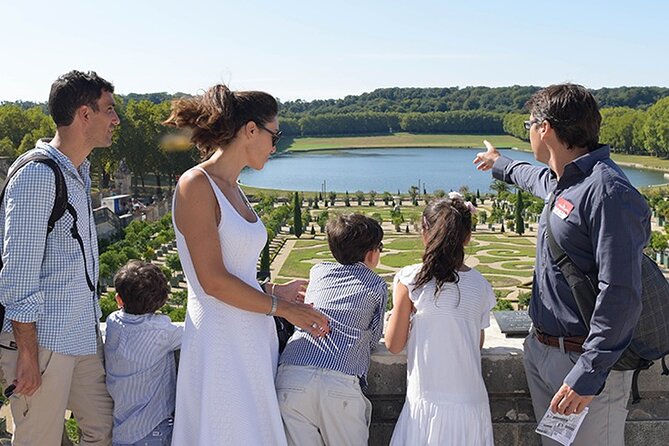 Private Half-Day Trip to Versailles from Paris with Macarons - Walking the 173-acre gardens