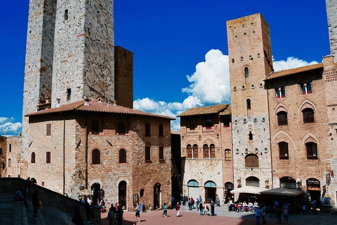 Private Tuscany Tour: Siena, San Gimignano and Chianti Day Trip - Siena and Piazza del Campo: 90 minutes on your own