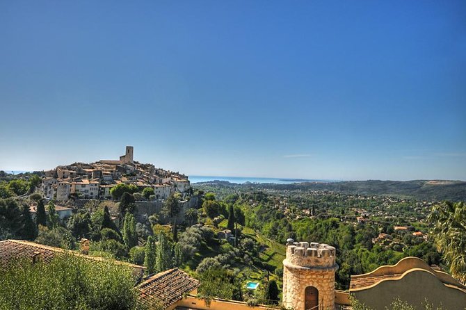 Provence Countryside Small Group Day Trip with Grasse Perfumery Visit from Nice - Grasse and the Fragonard perfume visit