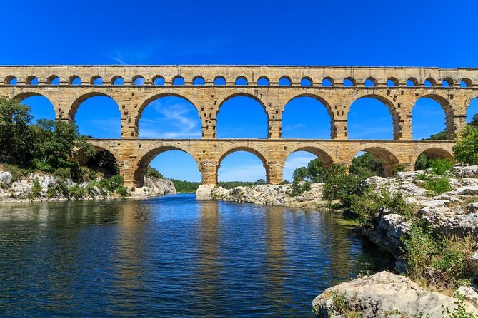 Provence in a Day Trip from Aix - What this Aix day trip is really trying to do