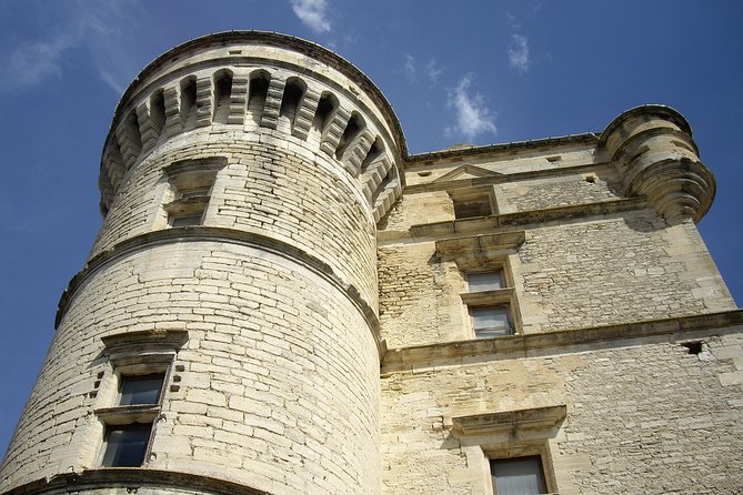Provence Wineries and Luberon Villages Day Trip from Aix-en-Provence - Bonnieux brings a quick photo stop