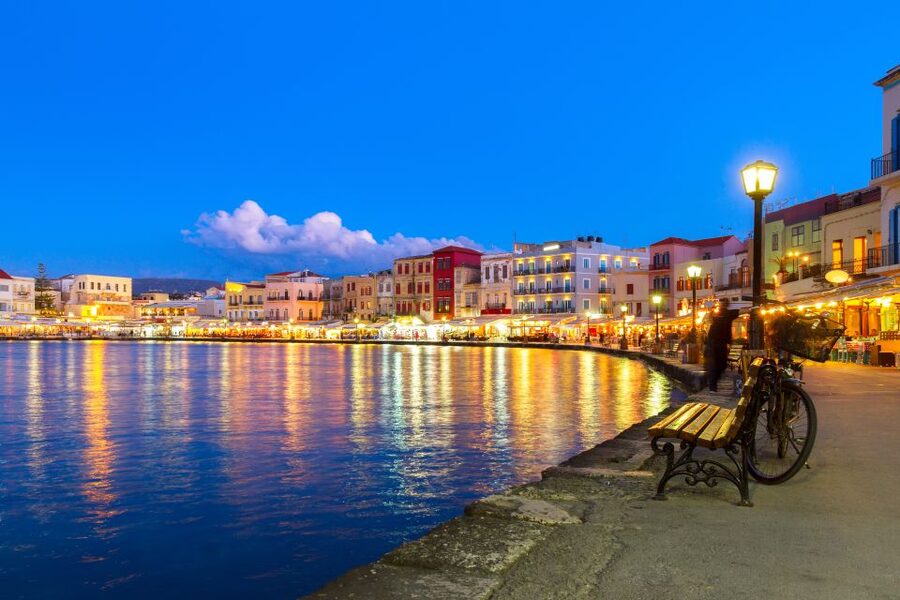 Rethymno: Full or Half-Day Trip to Chania with Audio Guide - Arriving in Chania’s old town