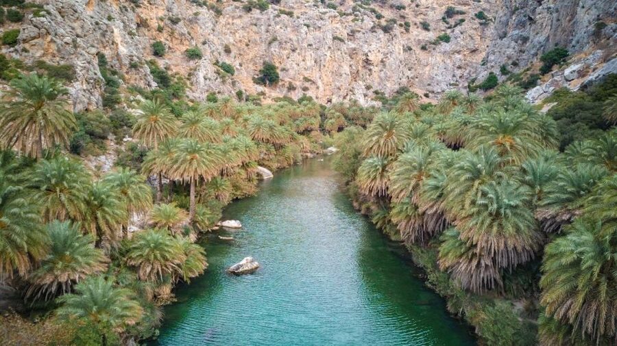 Rethymno: Preveli Beach Damnoni Beach Kourtaliotiko Day Trip - Plakias provides the food break