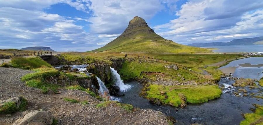 Reykjavik: Small-Group Snæfellsnes Day Trip - Kirkjufell: the final photograph of the day