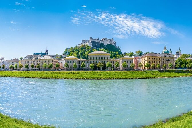 Salzburg: Small-Group Day Trip from Vienna - St. Gilgen and Lake Wolfgangsee