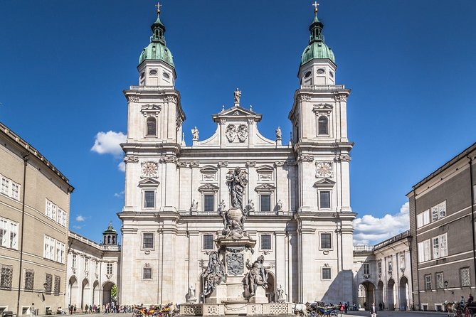 Salzburg: Small-Group Day Trip from Vienna - Setting off in a Mercedes Sprinter