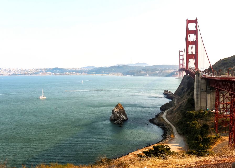 San Francisco: Muir Woods and Sausalito Half-Day Trip - Meeting at Hilton Union Square and crossing the bay