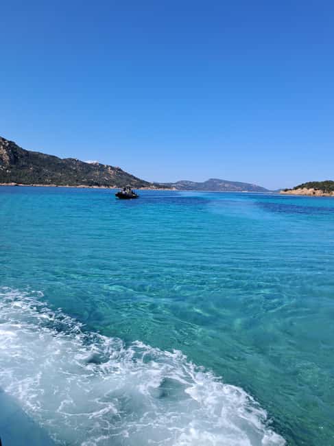 Santa-Giulia: Half-day trip to the Lavezzi Islands - Why this four-hour cruise works well from Santa Giulia