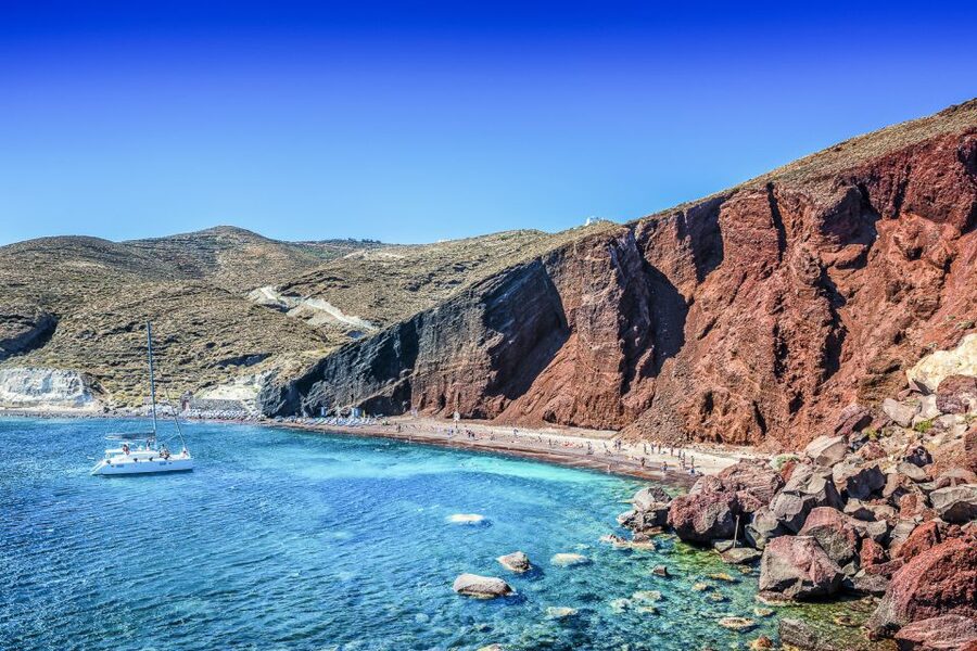 Santorini: Top Sights Day Trip, Wine Tasting, & Oia Sunset - The coach, driver, and group rhythm