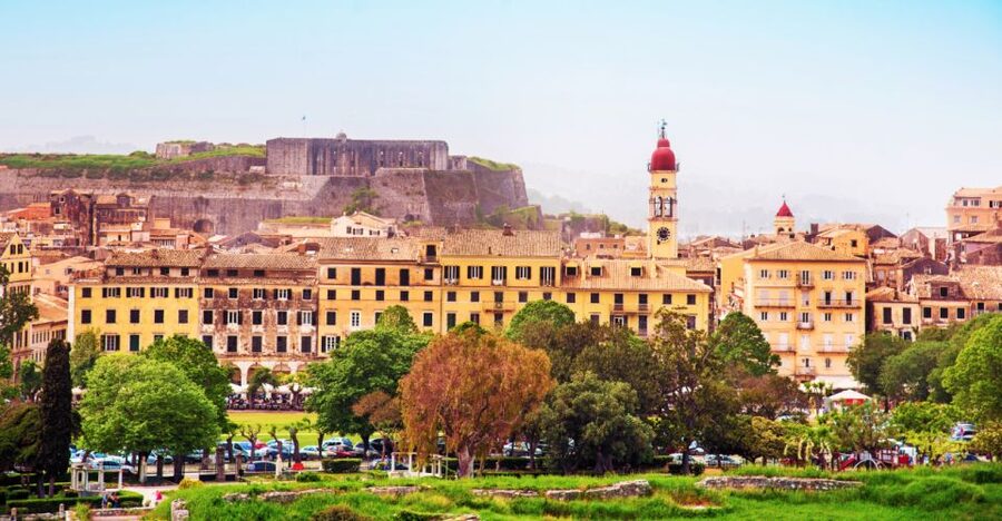 Saranda: Corfu Town and Palaiokastritsa Day Trip with Cruise - Three hours in Corfu Town