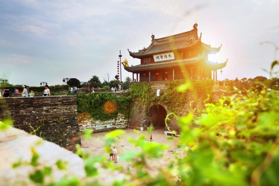 Shanghai: All-Inclusive Suzhou Day Trip by Bullet Train - Humble Administrator’s Garden: Suzhou in miniature