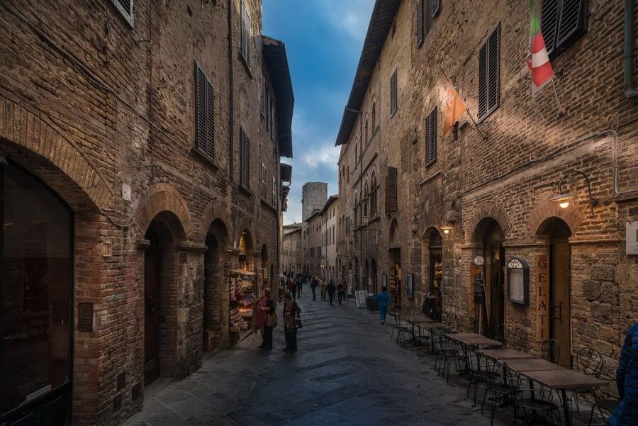 Siena, San Gimignano & Chianti: Day Trip from Florence - Piazzale Michelangelo gives you the opening view