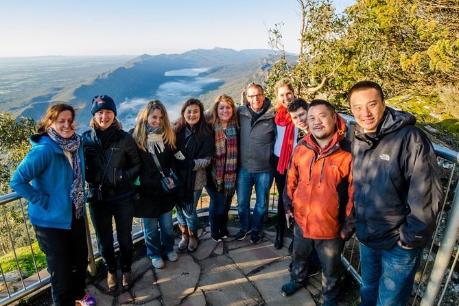Small-Group Grampians Great Wildlife Escape Day Trip with Hiking - The Balconies and the Jaws of Death
