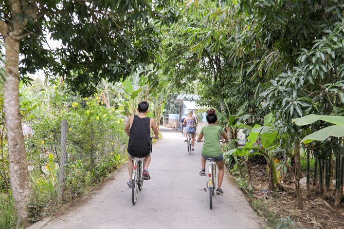 Small-group Mekong Floating Market Day Trip from Ho Chi Minh City - Cai Be Village and the five-course lunch