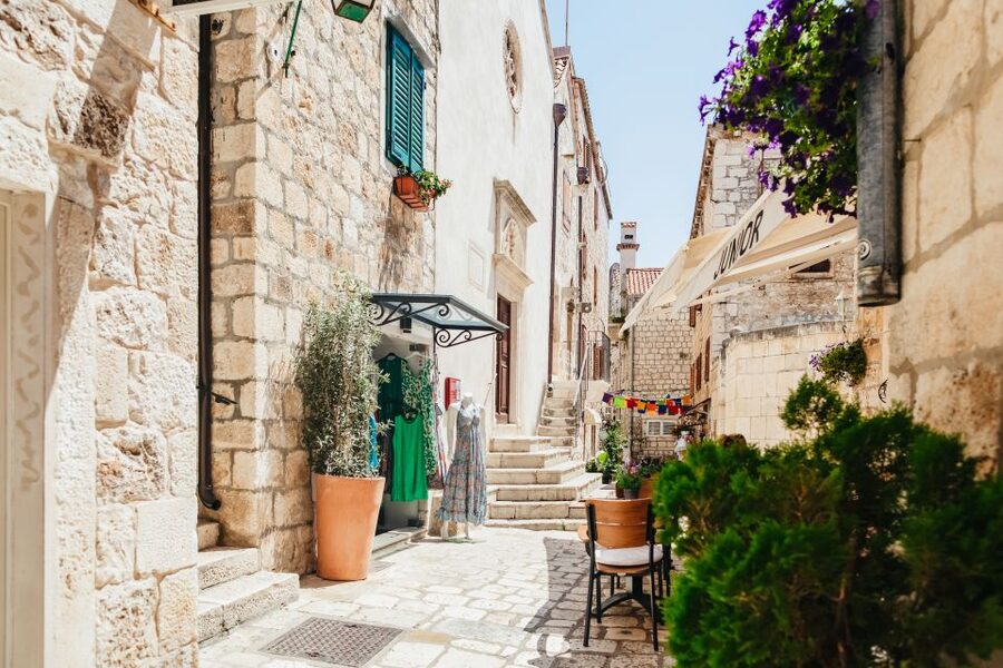 Split: Blue Cave, Vis & Hvar Full-Day Trip by Speedboat - A brief look at Vis Island’s military past