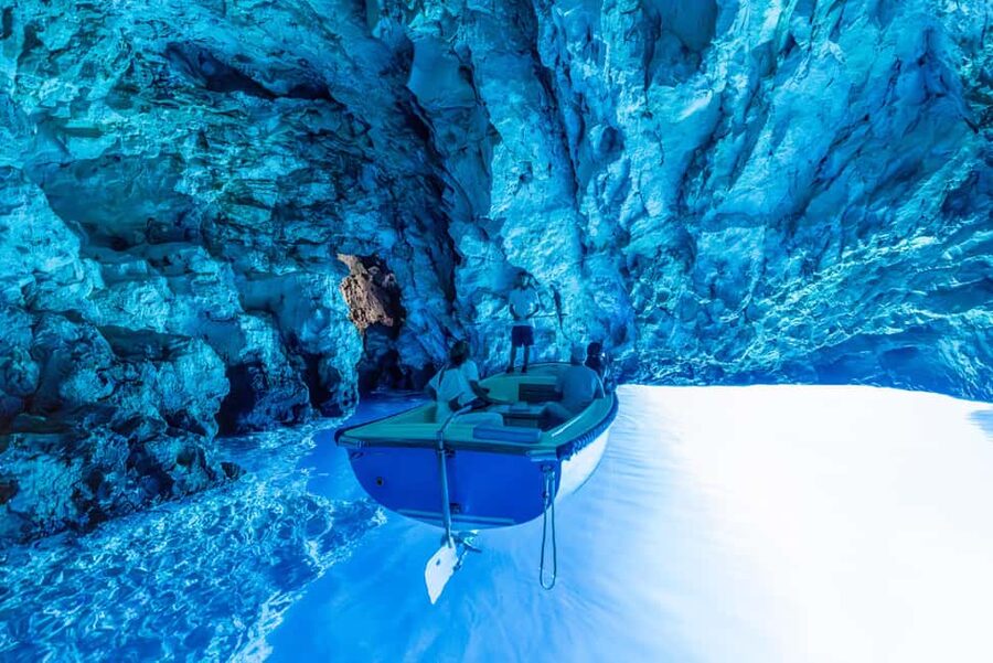 Split or Trogir: Blue Cave, Vis, and Hvar Speedboat Day Trip - Why this speedboat trip covers so much