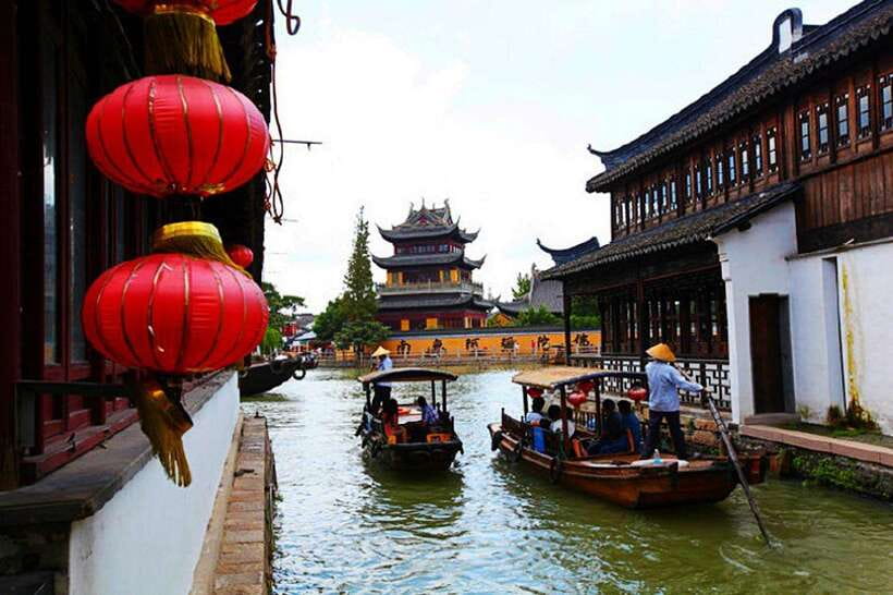 Suzhou and Zhujiajiao Private Guided Day Trip from Shanghai - The guides make the private format worthwhile