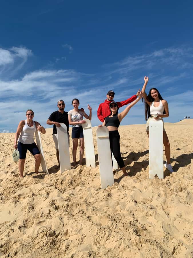 Sydney: Port Stephens Day Trip with Dolphin Cruise or Hike - How to prepare for heat, sand, water, and stairs