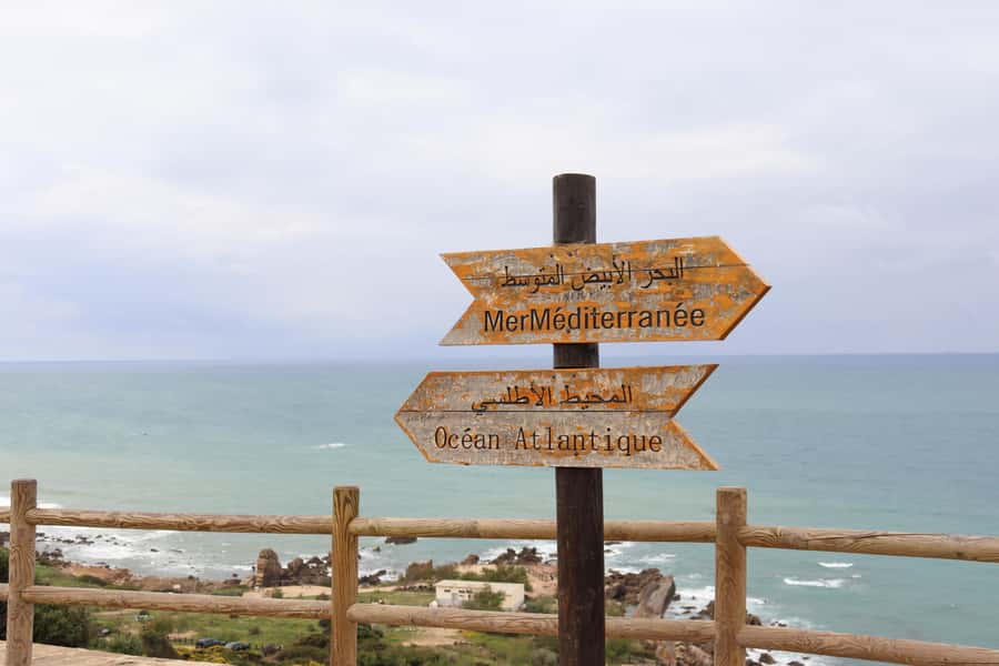 Tarifa: Day trip to Tangier by ferry with lunch and tour guide - Cap Spartel and the Hercules Caves