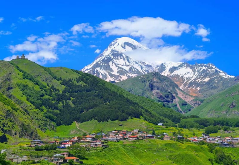 Tbilisi: Gudauri and Kazbegi Day Trip Including 4WD - Ananuri Fortress reveals Georgia’s medieval side
