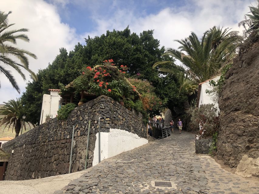 Tenerife: Mount Teide, Masca, Icod and Garachico Day Trip - Masca and the road that becomes part of the attraction