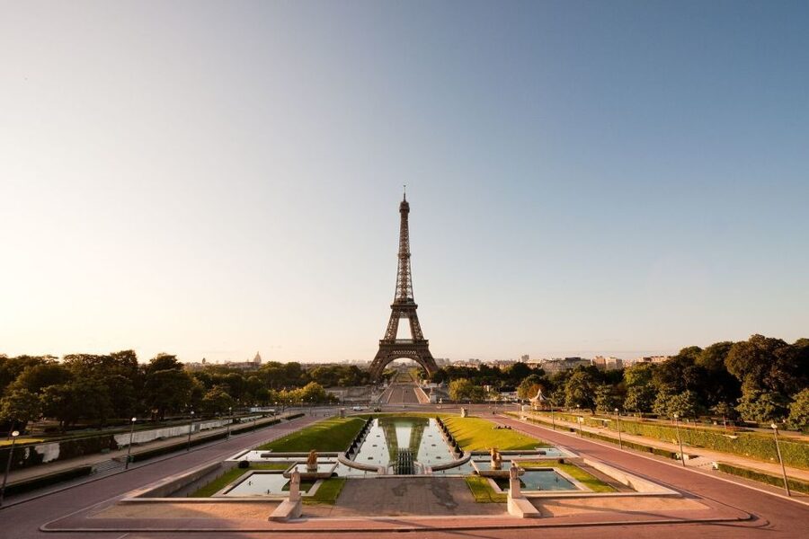 Welcome to Paris Day Trip from London via Train - Key points at a glance