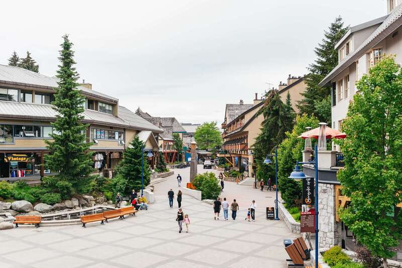 Whistler, Sea to Sky Gondola, and Shannon Falls Day Trip - Shannon Falls gives the day an easy first win