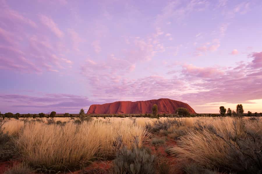 Yulara: Uluru Sunrise and Kata Tjuta Day Trip by Bus - Understanding Uluru beyond the photograph