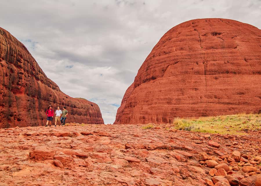 Yulara: Uluru Sunrise and Kata Tjuta Day Trip by Bus - Seeing Kata Tjuta from the western side